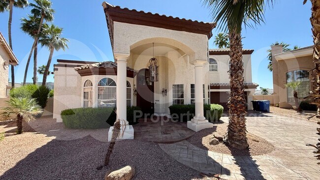 1401 W Sandpiper Dr Gilbert, AZ 85233 photo 2