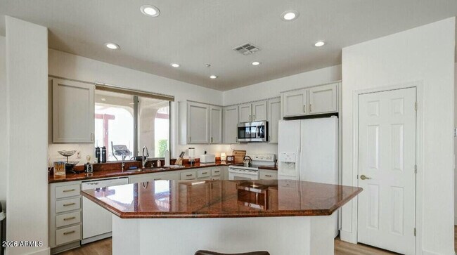 2423 W Shadow Glen Ct Anthem, AZ 85086 photo 5
