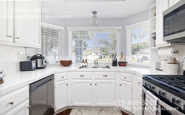 41900 Kaffirboom Ct Temecula, CA 92591 photo 2