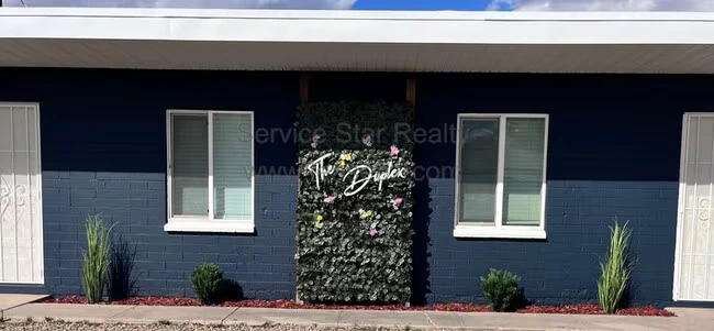 850 W Hazelwood St Phoenix, AZ 85013 photo 2