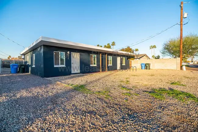 850 W Hazelwood St Phoenix, AZ 85013 photo 4