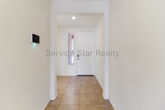 3439 S 185th Dr Goodyear, AZ 85338 photo 4