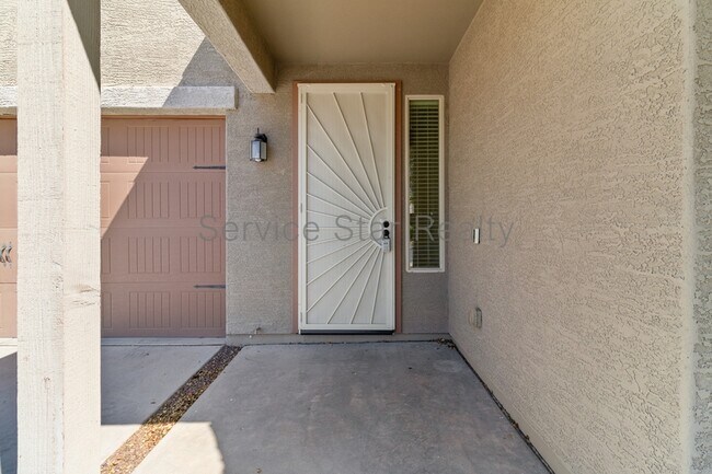 3439 S 185th Dr Goodyear, AZ 85338 photo 3