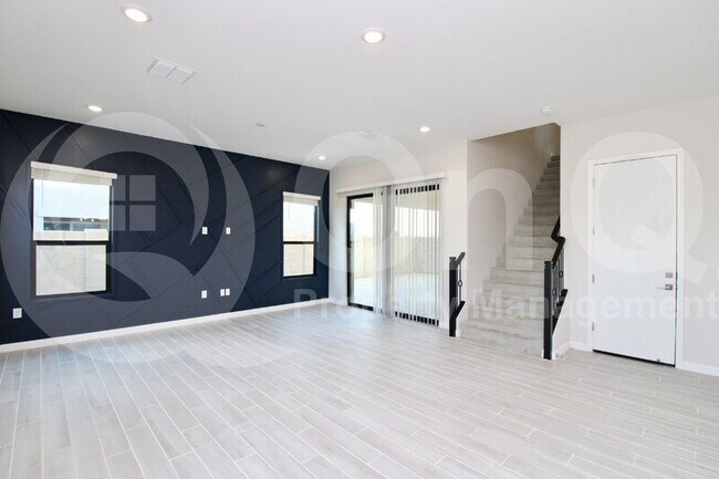 4879 E Paddock Pl Scottsdale, AZ 85254 photo 5