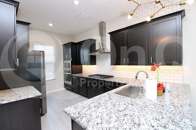 4879 E Paddock Pl Scottsdale, AZ 85254 photo 3