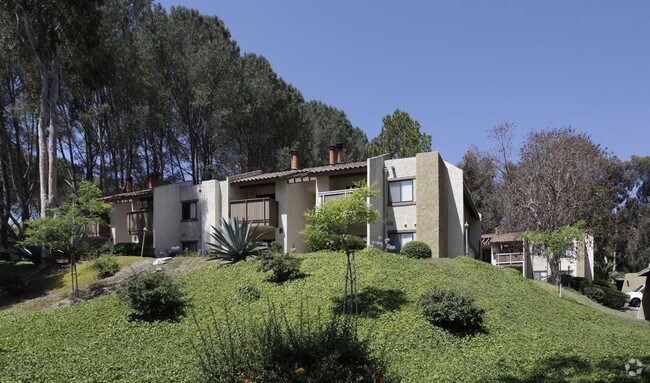 Pacific Pines photo 2