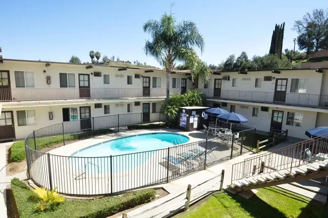 El Capitan Apartments