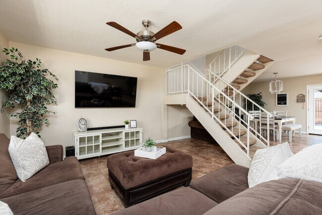4334 N Parkway Ave Scottsdale, AZ 85251 photo 3