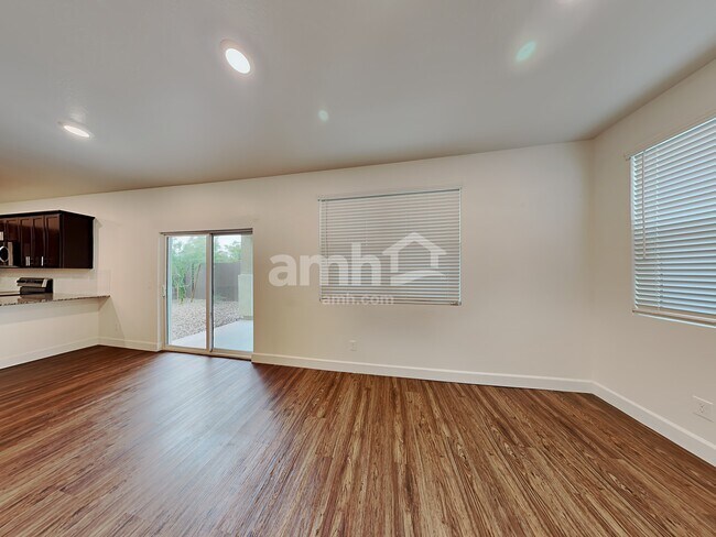 661 W Bosal Dr Gilbert, AZ 85233 photo 5