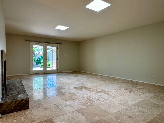7915 E Vista Dr Scottsdale, AZ 85250 photo 3