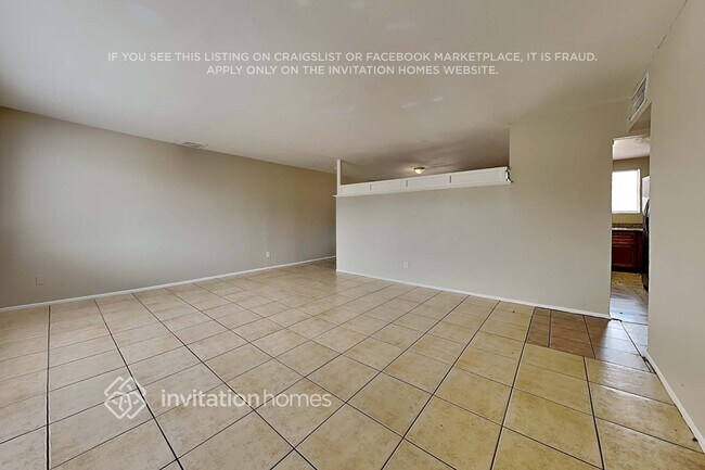 5611 N 65th Ave Glendale, AZ 85301 photo 3