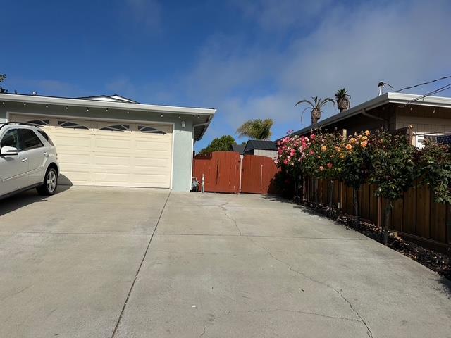 2114 Derby Ave Capitola, CA 95010 photo 2