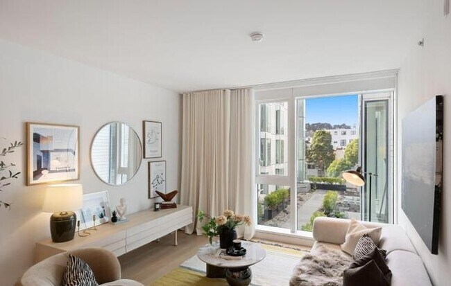555 Fulton St San Francisco, CA 94102 photo 3