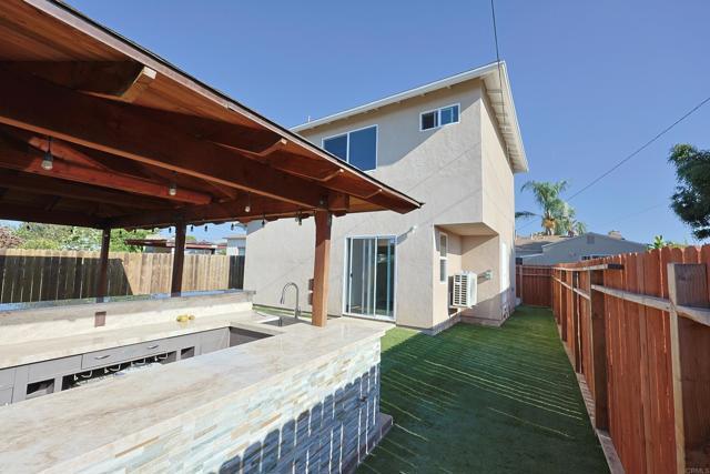 5740 Midwick St San Diego, CA 92139
