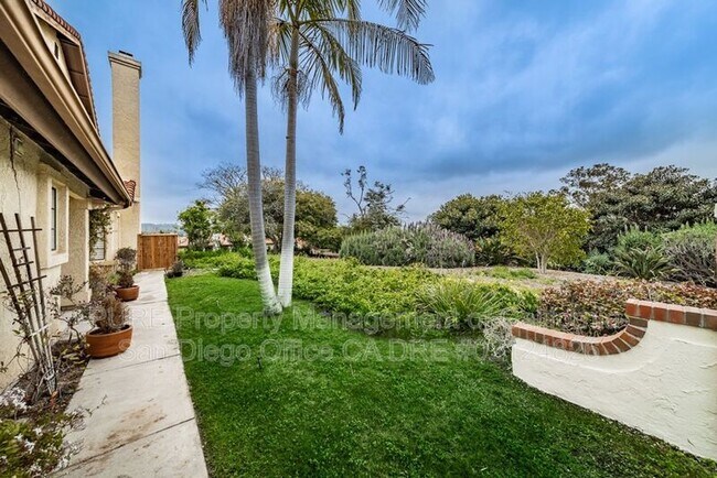 1840 Willowspring Dr N Encinitas, CA 92024 photo 3