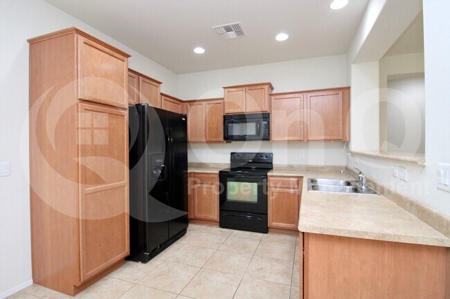 7601 W Congressional Way Florence, AZ 85132 photo 3