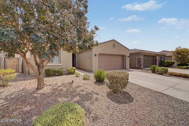 12113 W Country Club Trail Sun City, AZ 85373 photo 2