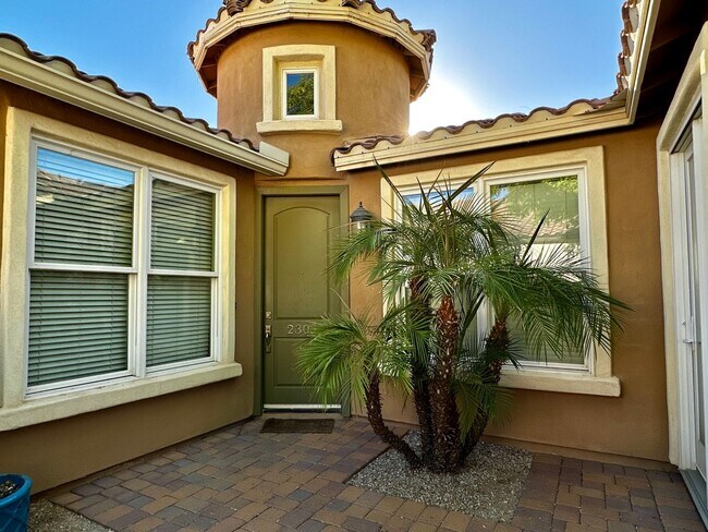 2303 E Dogwood Dr Chandler, AZ 85286 photo 4