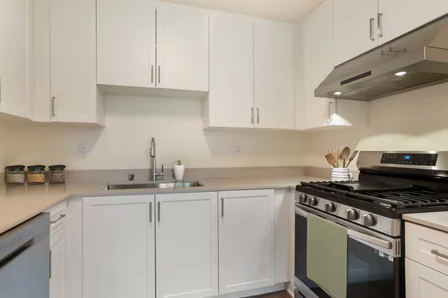 eaves Mission Ridge