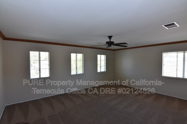 41557 Corte Pergamino Temecula, CA 92592 photo 3