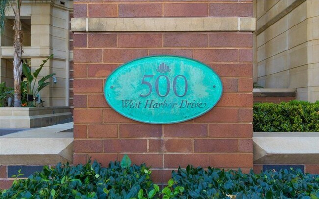 500 W Harbor Dr San Diego, CA 92101 photo 3