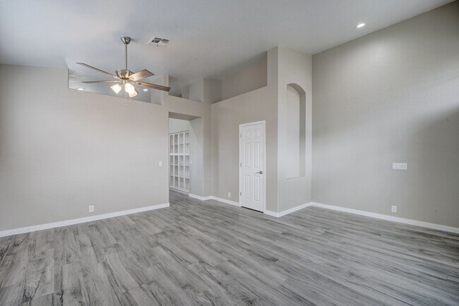 3720 S Heath Way Chandler, AZ 85248 photo 5