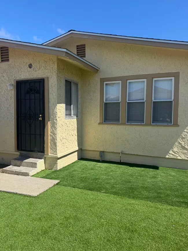 3684 Beta St San Diego, CA 92113