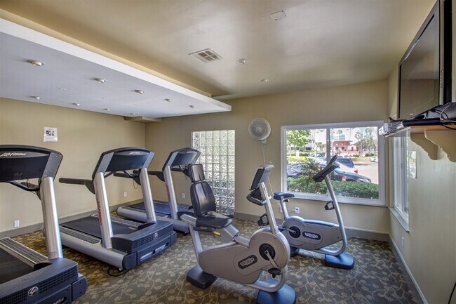 3520 Lebon Dr San Diego, CA 92122 photo 5