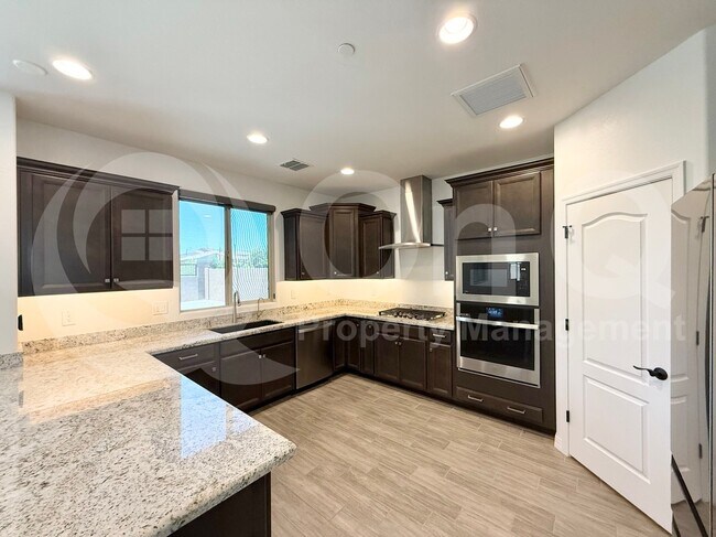 28272 N 132nd Dr Peoria, AZ 85383 photo 5