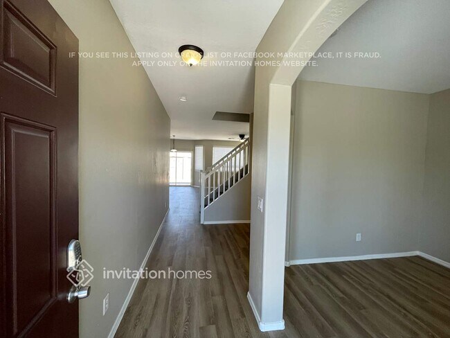 9042 W Toronto Way Tolleson, AZ 85353 photo 4