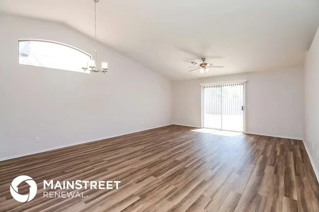 11185 W El Caminito Dr Peoria, AZ 85345 photo 3