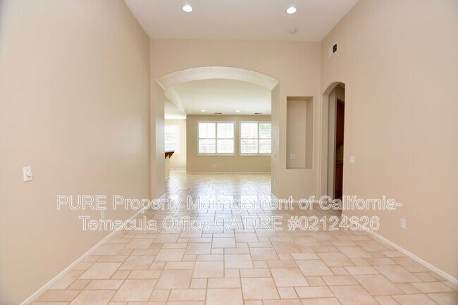 23745 Aspen Dr Murrieta, CA 92562 photo 3