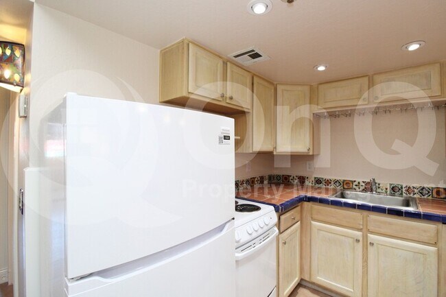 12221 W Bell Rd Surprise, AZ 85378 photo 2