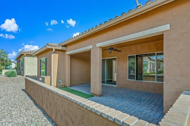 61370 E Flint Dr photo 5