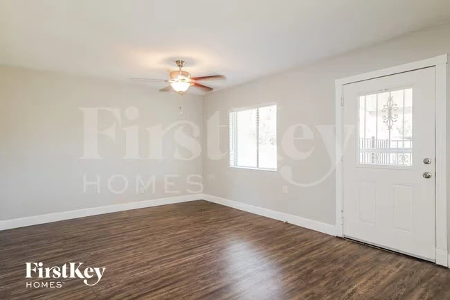 4643 W Mountain View Rd Glendale, AZ 85302 photo 5