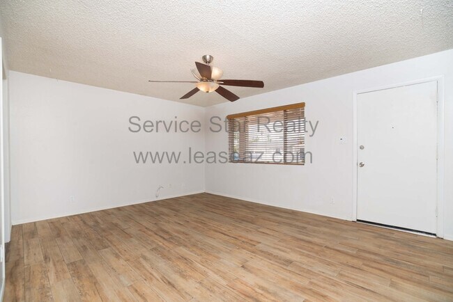 1705 N Camellia St Tempe, AZ 85288 photo 4
