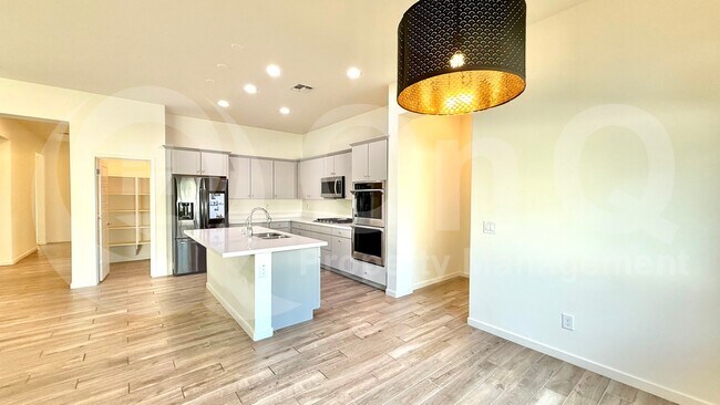21096 E Arroyo Verde Dr Queen Creek, AZ 85142 photo 3