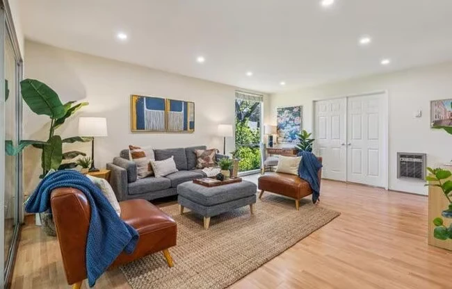 2700 Le Conte Ave Berkeley, CA 94709 photo 2