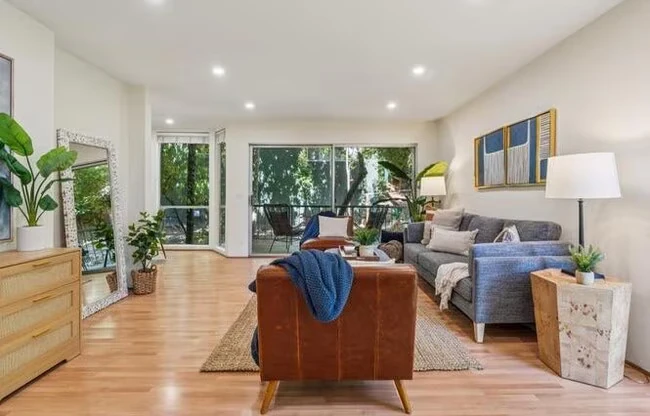 2700 Le Conte Ave Berkeley, CA 94709 photo 3