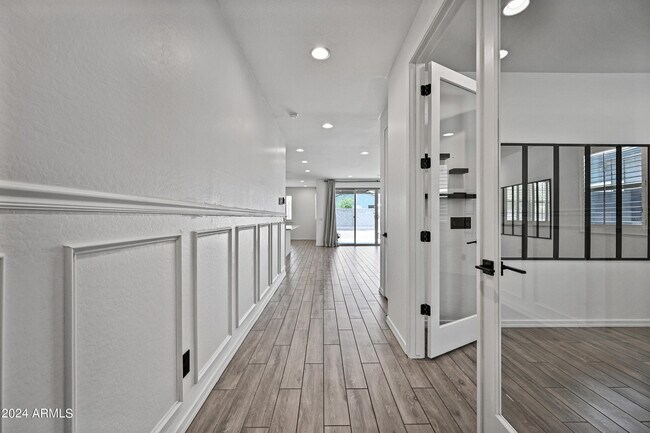 13360 W Briles Rd Peoria, AZ 85383 photo 3