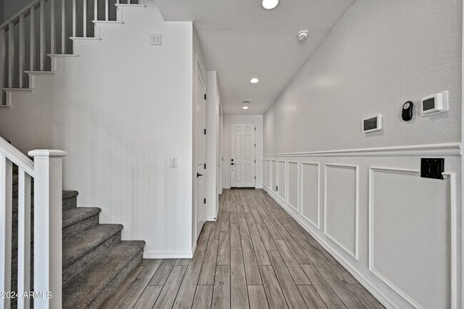 13360 W Briles Rd Peoria, AZ 85383 photo 4