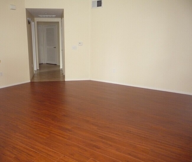 3845 Elijah Ct San Diego, CA 92130 photo 4