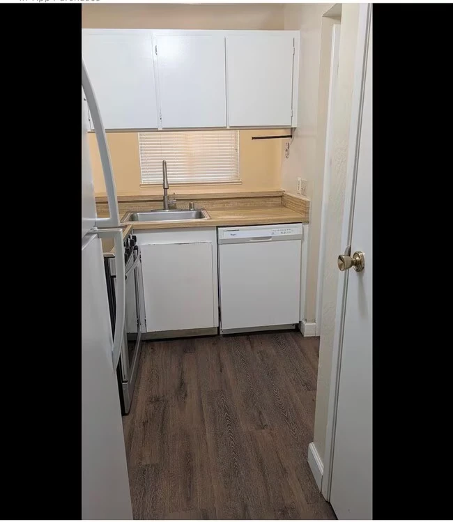 2398 Walters Way Concord, CA 94520 photo 4