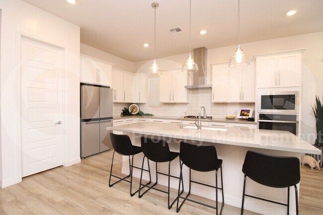 22696 E Bonanza Way Queen Creek, AZ 85142 photo 3