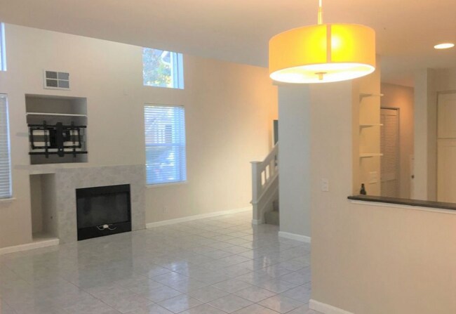 6280 Ceanothus Ln San Jose, CA 95119 photo 2