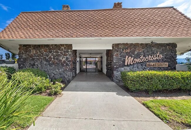 806 E 4th Ave Escondido, CA 92025