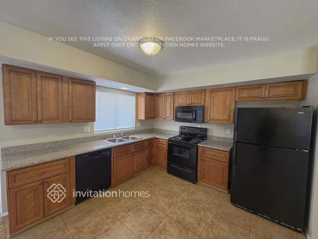 6116 W Evans Dr Glendale, AZ 85306 photo 5