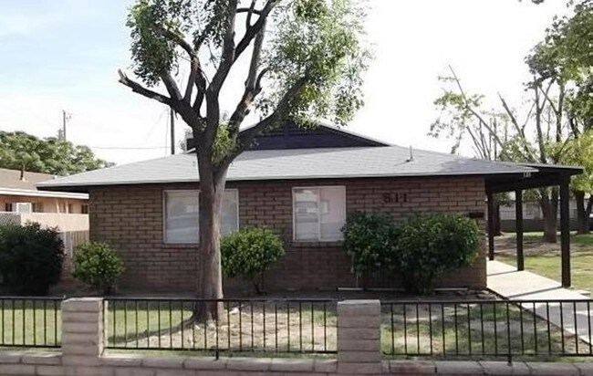 Well Stabilized 4 plex really good condition photo 4