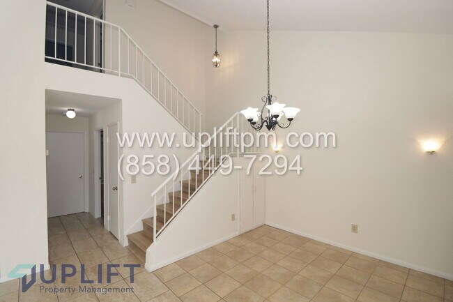 1712 Augusta Ct El Cajon, CA 92019 photo 4