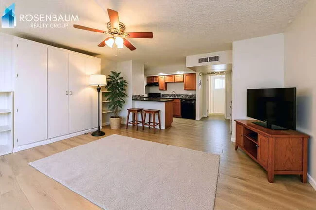 6320 N 16th St Phoenix, AZ 85016 photo 3